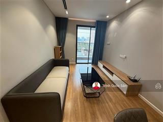 Cho thuê căn 1 ngủ tại le capitole  27 thái thịnh, full đồ gỗ, 14.5 triệu.  o.942/00,.6856