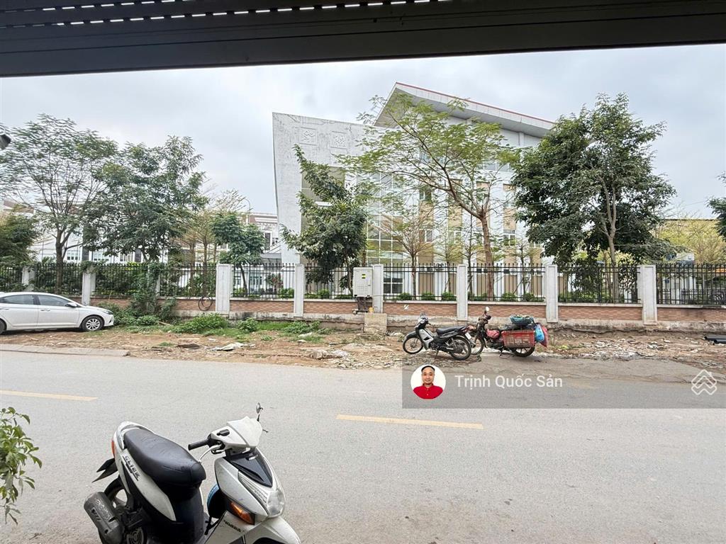 Cho thuê mbkd tầng 1 nhà phố chùa bụt mọc (phú diễn) 70m2, đối diện thcs phú diễn.  0971 342 ***