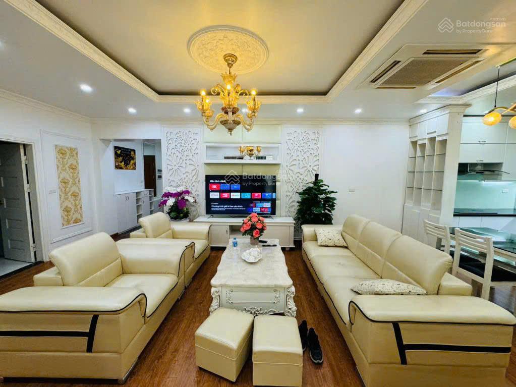 Cho thuê eurowindow multi complex, 120m2 , 3 ngủ, full đồ .  o.971.342..965