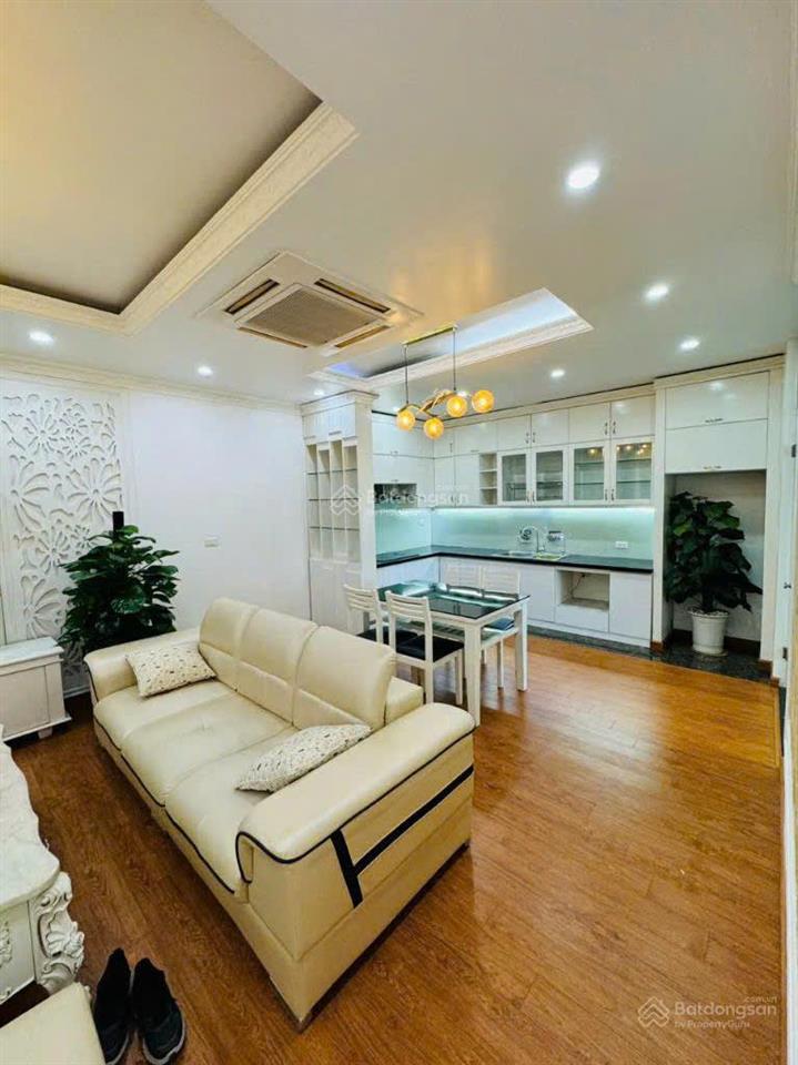 Cho thuê eurowindow multi complex, 120m2 , 3 ngủ, full đồ .  o.971.342..965