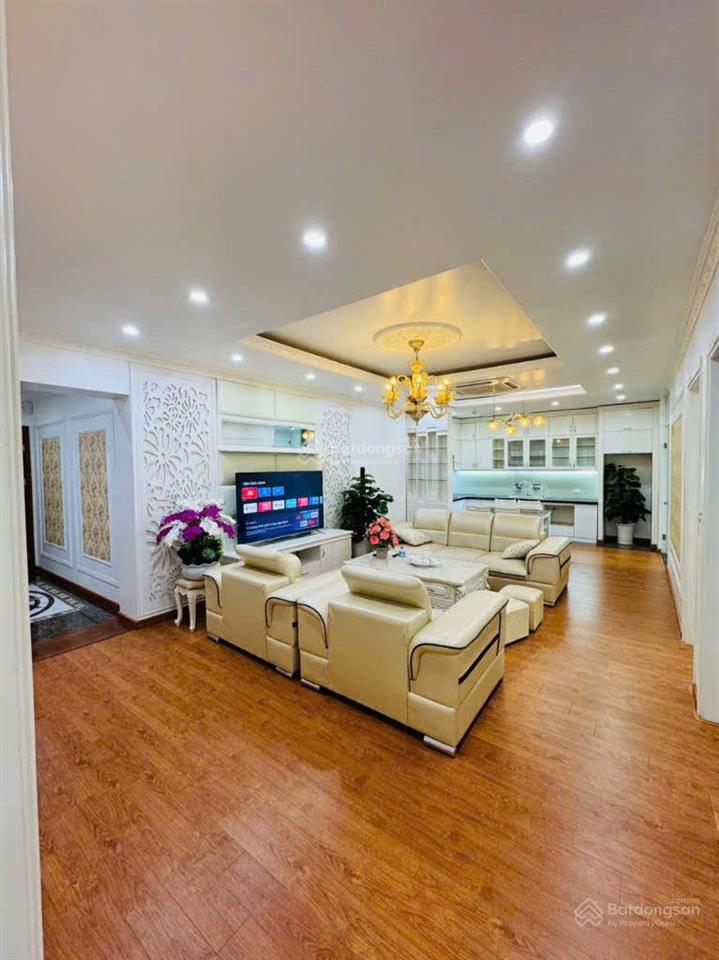 Cho thuê eurowindow multi complex, 120m2 , 3 ngủ, full đồ .  o.971.342..965