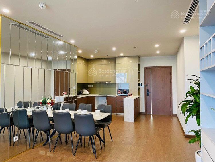 Cho thuê discovery complex, 100m2 , 2ngủ, full đồ , có slot ô tô.  o.971.342.965