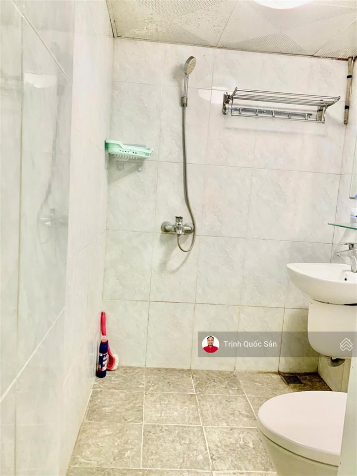 Cho thuê b6a nam trung yên, 75m2, 2 ngủ + 1 sân vườn, full đồ, 12.5tr  vào luôn,  o,942.00,6856