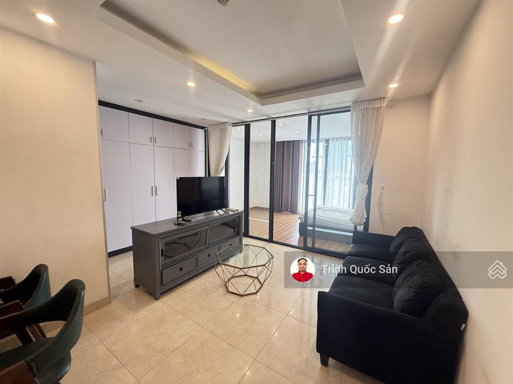 Cho thuê center point 110 cầu giấy, 1 ngủ, 55m2, full đồ, 13 tr/th, vào luôn. 0971 342 ***