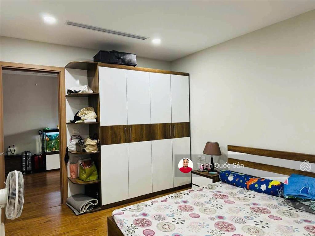 Cho thuê the park home, 2 ngủ, full nội thất, 17 triệu/th, vào luôn.  0971 342 ***