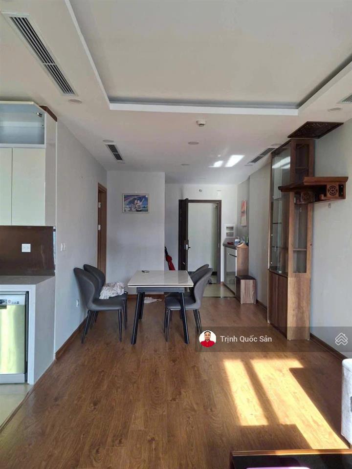 Cho thuê the park home, 2 ngủ, full nội thất, 17 triệu/th, vào luôn.  0971 342 ***