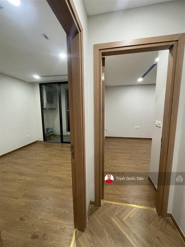 Bán căn vip tòa the park home , 154m2 , 4 ngủ  3wc , view công viên .  o,971,.342.965