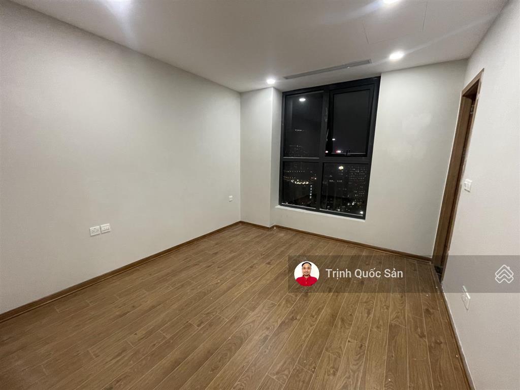 Bán căn vip tòa the park home , 154m2 , 4 ngủ  3wc , view công viên .  o,971,.342.965