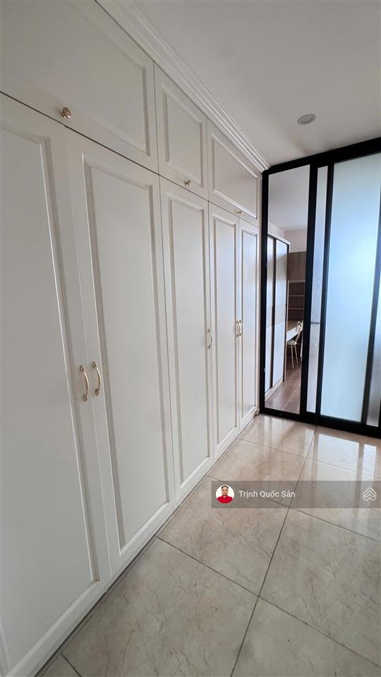 Cho thuê center point 110 cầu giấy, 2 ngủ, 55m2, full đồ, 14 tr/th, vào luôn. 0971 342 ***