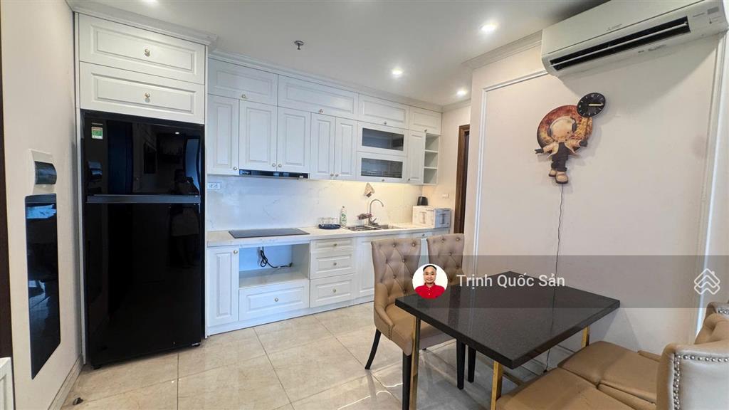 Cho thuê center point 110 cầu giấy, 2 ngủ, 55m2, full đồ, 14 tr/th, vào luôn. 0971 342 ***