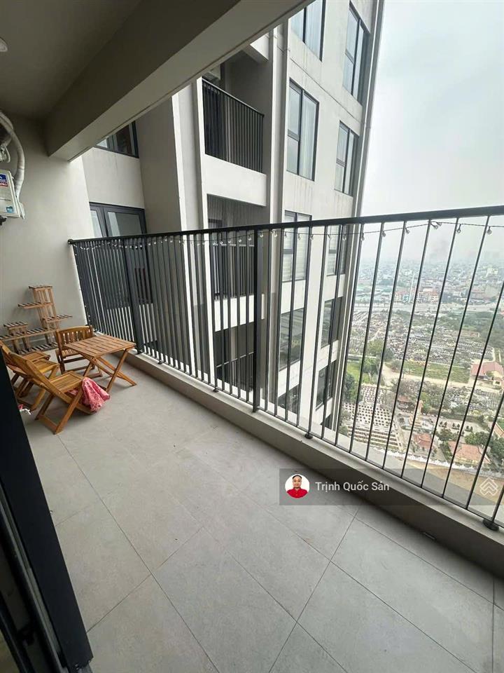 Cho thuê tại the wisteria, 3 ngủ  full đồ  y ảnh.  0971 342 ***