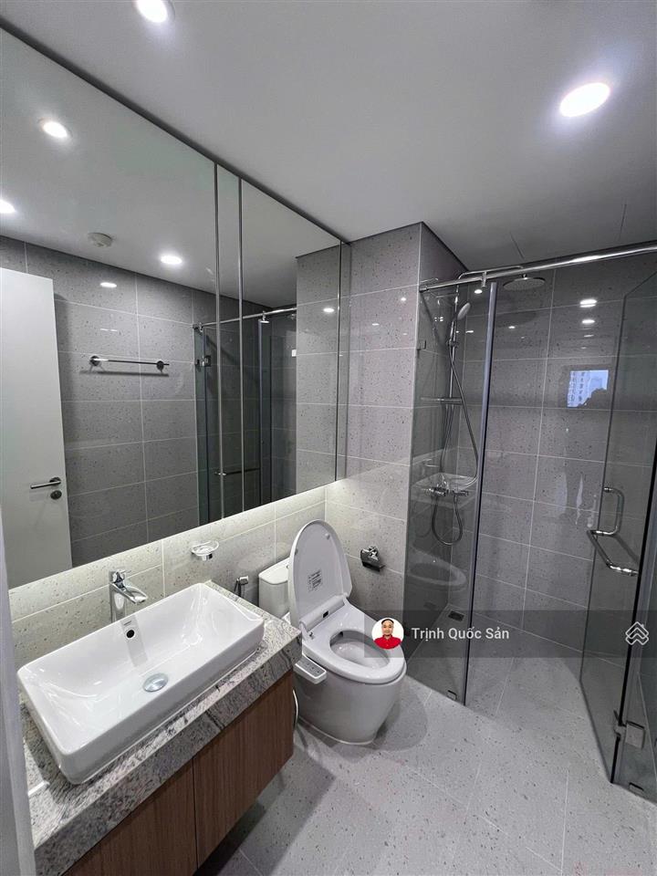 Cho thuê the ninety  căn studio 35m2, full (y ảnh) 13 triệu.  0942 006 ***