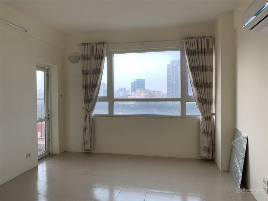 Cho thuê chung cư hancorp plaza, 2pn, 100m2, đồ cơ bản, 13 triệu, .  o/942.00.6856