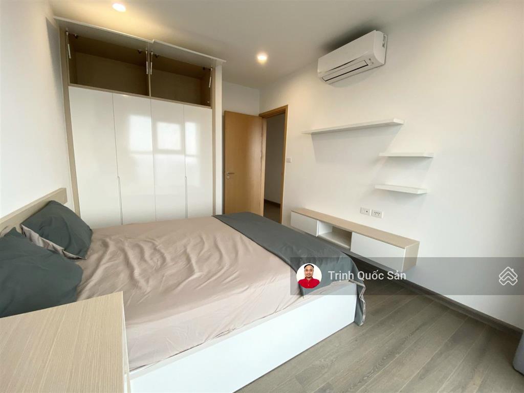 Cho thuê căn góc 123m2 , 3 ngủ, full đồ tại flc cầu giấy.  0,971.342.965