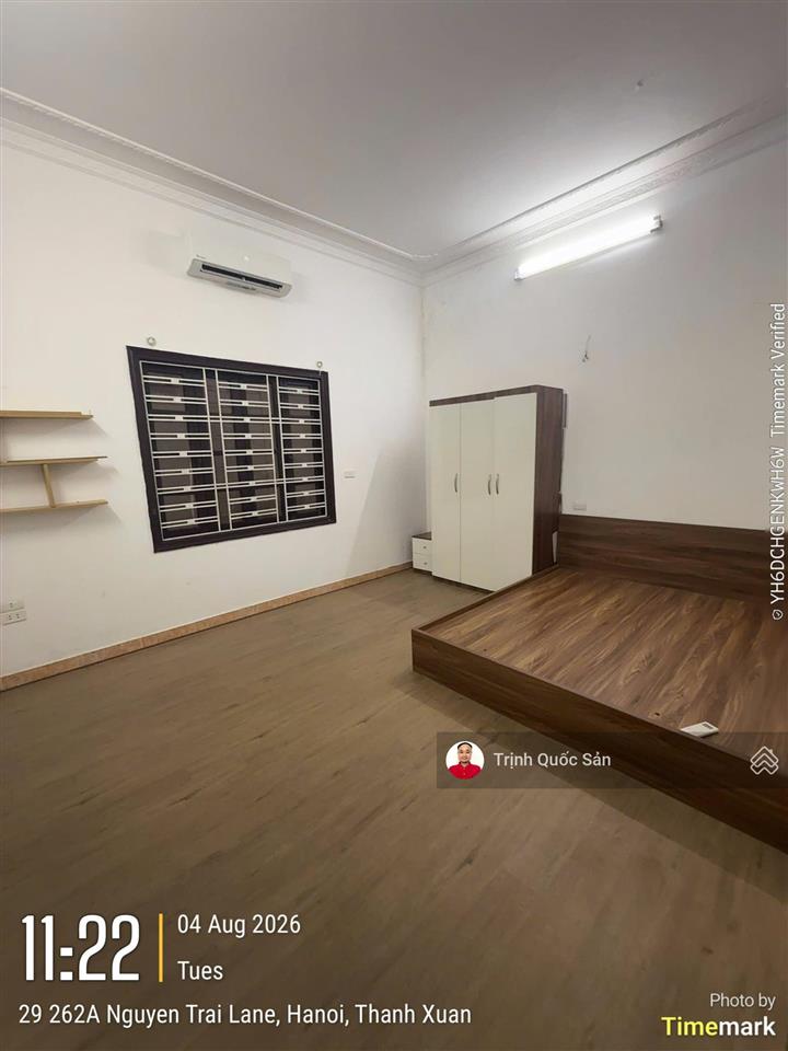 Cho thuê nhà ngõ 262a nguyễn trãi, thanh xuân, 3 tầng, 4 ngủ, full đồ gỗ, 12tr.  0971 342 ***