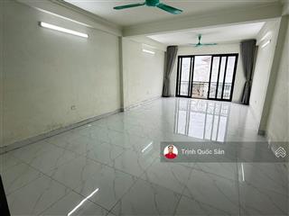 Cho thuê tầng 5, nhà mặt phố chùa bụt mọc, phú diễn, làm văn phòng, 50m², thông sàn, o971.342.965