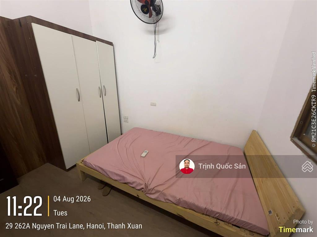 Cho thuê nhà ngõ 262a nguyễn trãi, thanh xuân, 3 tầng, 4 ngủ, full đồ gỗ, 12tr.  0971 342 ***