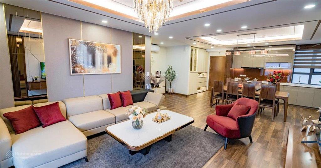 Cho thuê discovery complex, 155m2  3 ngủ, full đồ, có slot ô tô.  0971 342 ***