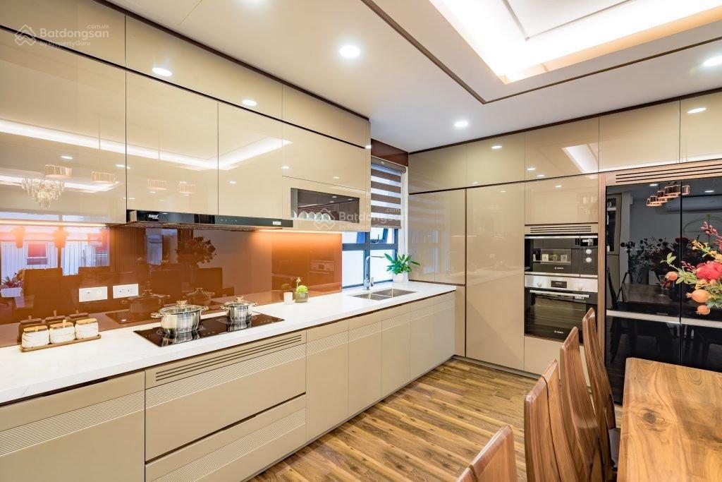 Cho thuê discovery complex, 155m2  3 ngủ, full đồ, có slot ô tô.  0971 342 ***