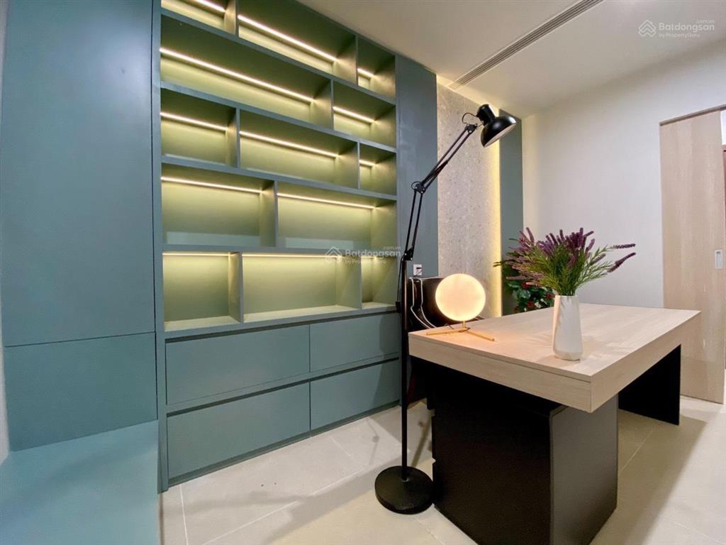 Cho thuê căn hoa hậu tại vườn xuân, 135m2, 3 ngủ, full nội thất, 20 triệu.  0971 342 ***