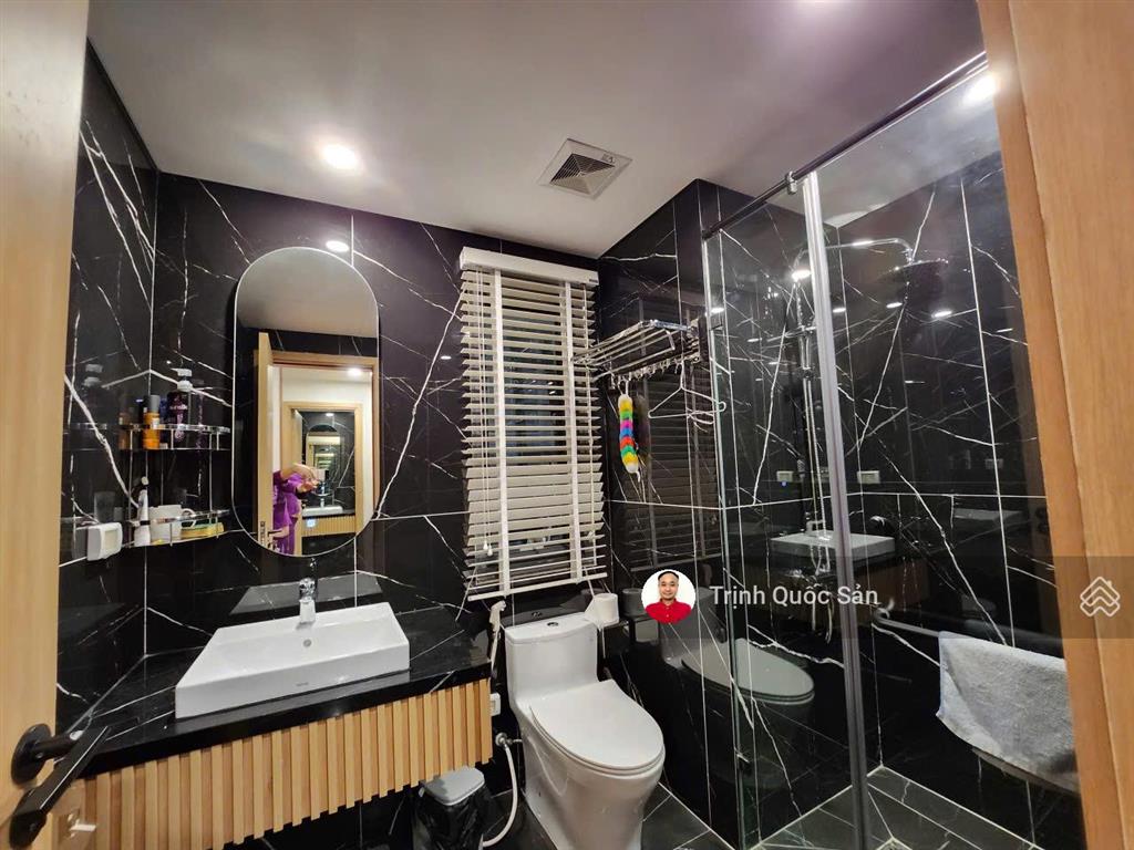Nhà siêu đẹp. cho thuê discovery complex, 100m², 2 ngủ, full đồ, có slot ô tô.  0971 342 ***
