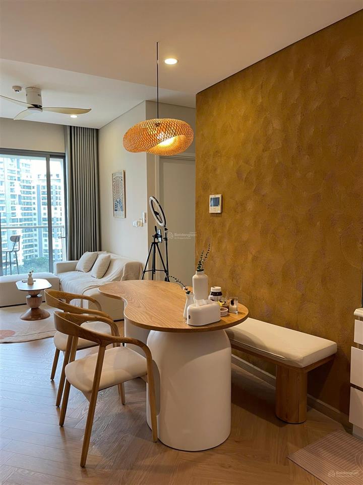 Sở hữu ngay 1pn  diamond island view hồ bơi, full nội thất ấm cúng  bán nhanh chỉ với 5,9 tỷ