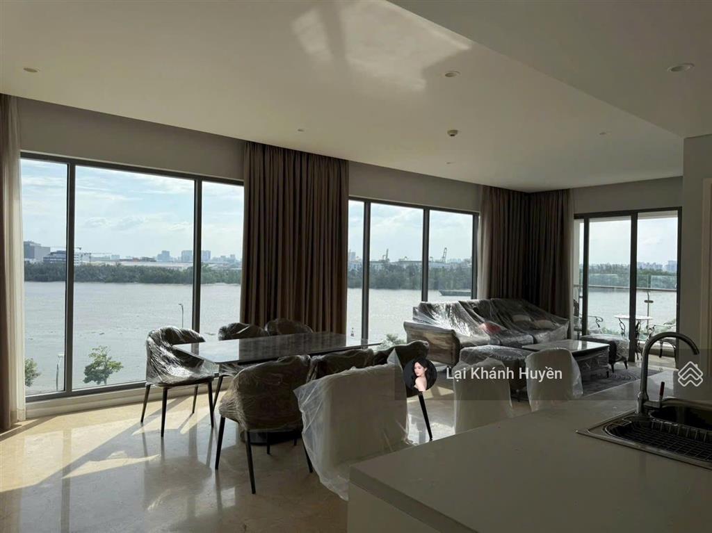 Cho thuê 3pn maldives full mặt kính view sông cực rộng  nội thất mới chưa bóc seal giá cực tốt