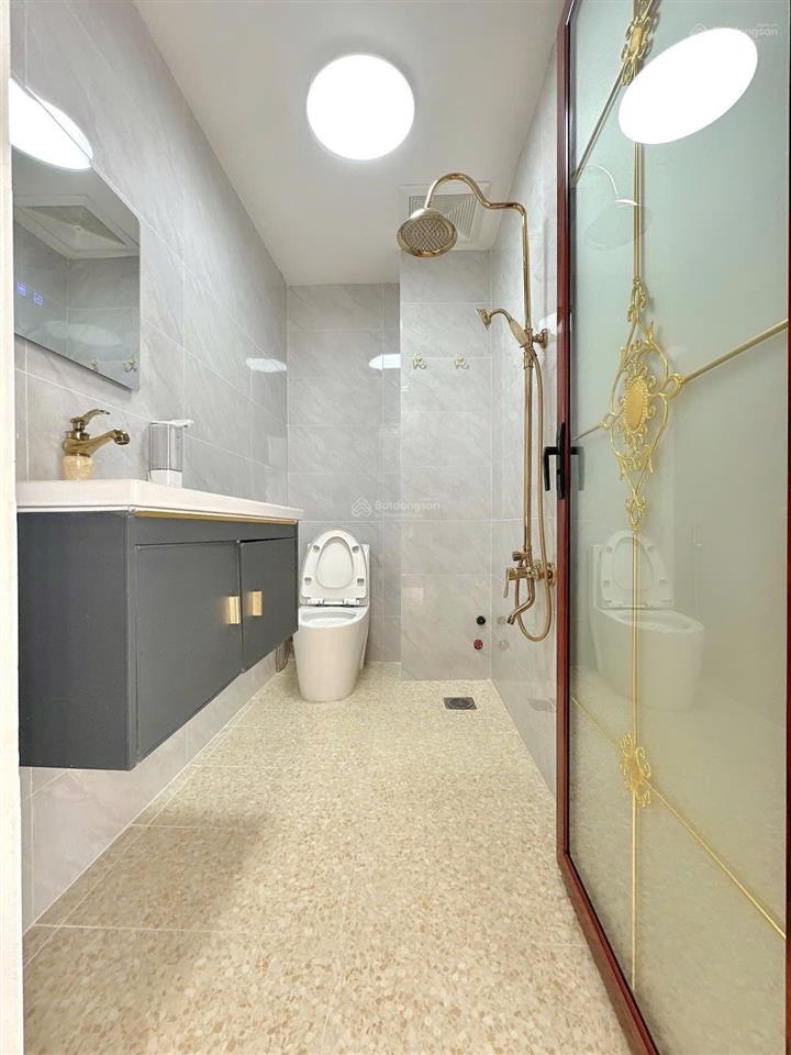 Bán nhà mới calmette q1 full nội thất dòng tiền sẵn  4 tầng 6pn  6wc nhỉnh 9 tỷ bank hỗ trợ 3 tỷ