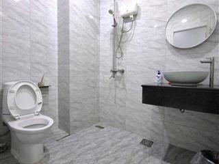 Bán nhà q1  võ văn kiệt  khai thác 32tr/th  41m nở hậu  4 tầng  4chdv