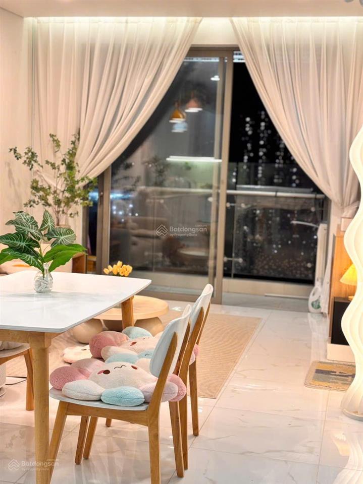 Bán căn hộ chung cư tại an gia skyline, 4,9 tỷ, 72m2, 2pn  2wc nội thất cơ bản  0916 226 ***.