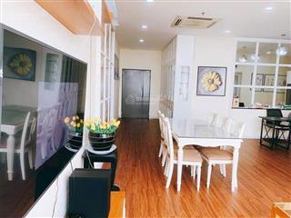 Bán căn hộ 2pn, 105m2 tại la casa, q7, giá siêu hời 5,6 tỷ.  0916 226 *** em phương