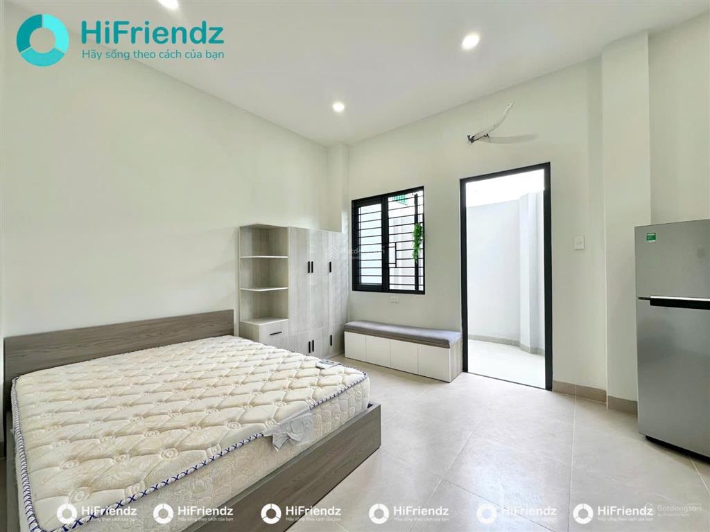 Cho thuê studio ban công full nội thất ở ngã tư thủ đức, tuyến metro số 1