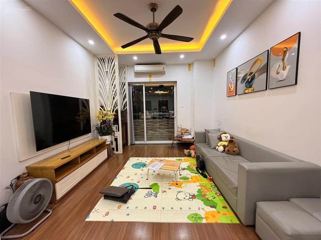 Cần bán gấp căn chung cư toà a5 nguyễn cảnh dị,tiện ích đầy đủ,giao thông thuận tiện,toà mới đẹp