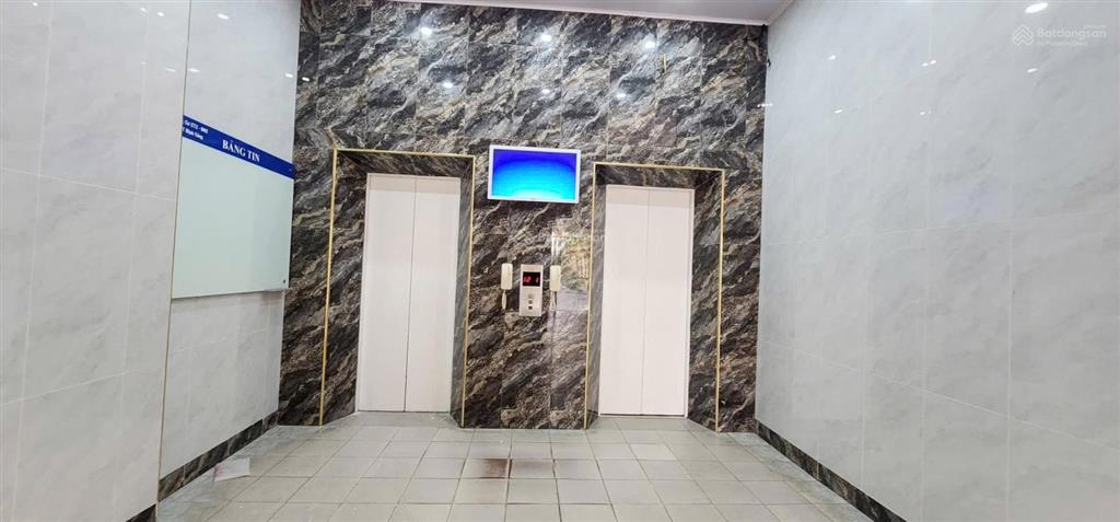 Cần bán gấp căn chung cư vip của khu đô thị định công,tiện ích đầy đủ,môi trường xanh,hiếm nhà bán