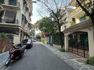 Cần bán gấp nhà phố khu đô thị định công, phân lô ô tô vỉa hè đá bóng, tiện ích bạt ngàn, vip