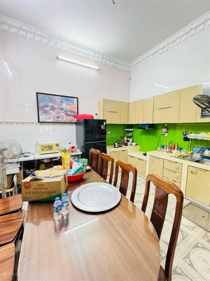 Cần bán gấp nhà mặt phố phương liệt, view hồ thoáng, hiếm nhà bán, siêu phẩm thanh xuân