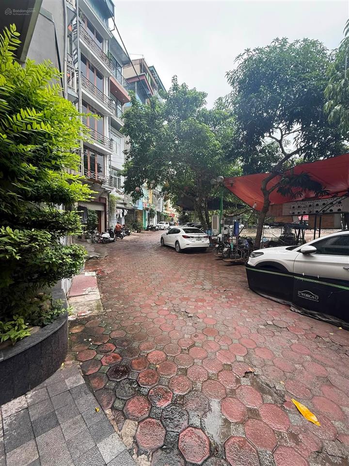 Cần bán gấp nhà phố nguyễn lân, view hồ rùa, an ninh đảm bảo, dân trí cao