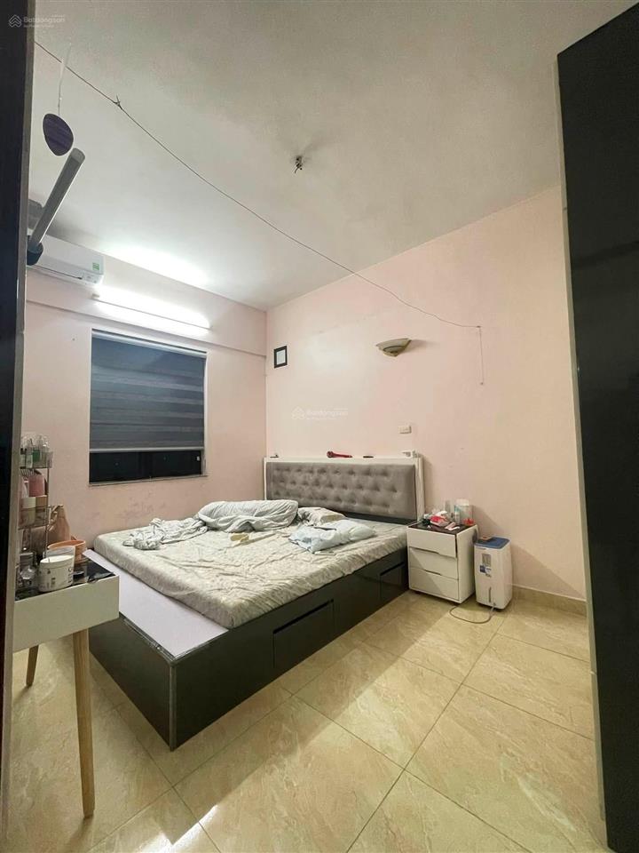 Cần bán gấp căn hộ chung cư tòa nơ kđt định công với diện tích 88m2, lô góc, 3 ngủ 2 vệ sinh