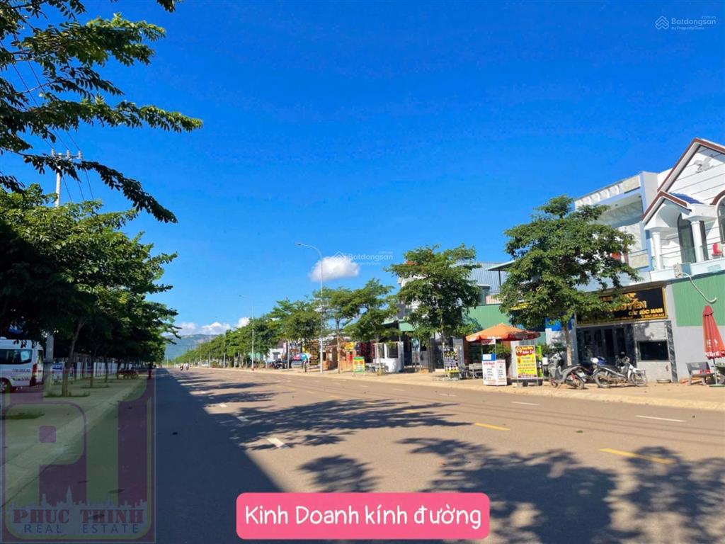 Bán đất trung tâm vsip bình định 200m, đường 16m, sổ đỏ riêng, công chứng ngay
