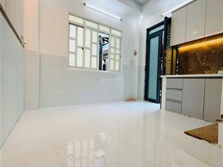 Nhà mới view góc 2 mặt hẻm 2pn 3wc, đường ba đình, p.8 quận 8