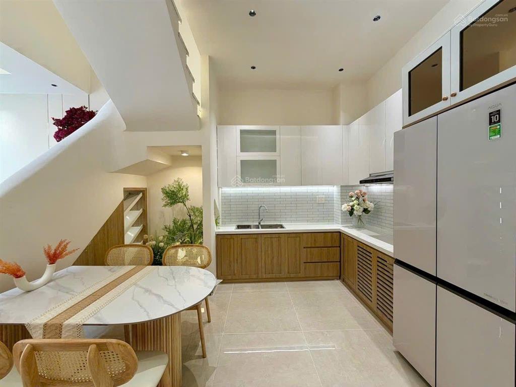 Siêu phẩm nhà 3pn có 2mặt tiền hẻm xe hơi 108 trần văn quang, p. 10, tân bình, giá chỉ 8,99 tỷ, tl