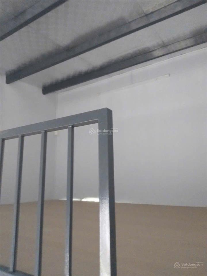 Cho thuê nhà có gác tại 290/ đường nơ trang long, 6,5 triệu/tháng, 28 m2