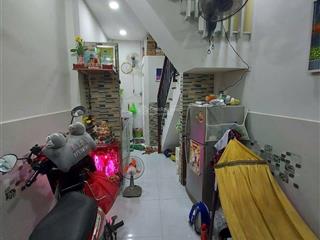 Bán nhà sát mặt tiền phường phú định, đường lương văn can, 1,95 tỷ, 21m2.