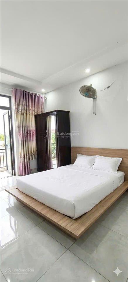 Bán nhà 4 pn 5t ngay khu du lịch bến xưa, hà huy giáp, ngã tư ga. gía chỉ 8,3 tỷ