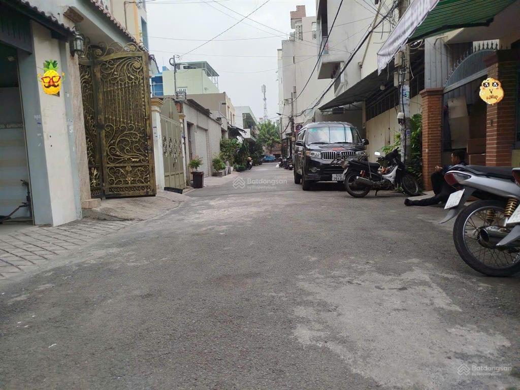 Cần bán gấp định cư nước ngoài nhà tân bình rộng 6,4m, ô tô đậu trong nhà. giá chỉ 9,6 tỷ
