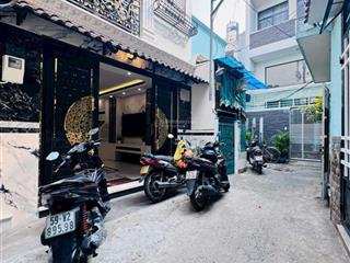 Nhà mới 5 tầng đường số 7 gò vấp  giáp phú nhuận full nội thất cao cấp