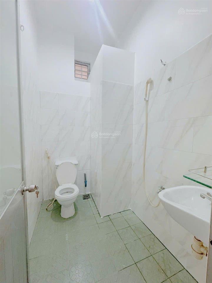 Cho thuê nhà trọ 26/, trà khúc, 4,8 triệu, 20m2, 1pn, 1wc, giá tốt, tốt