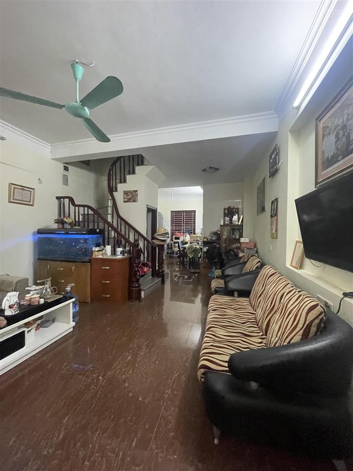 Nhà phố mai dịch 5 tầng 128m2 giá 23 tỷ, 12 phòng ở ngay hoặc kinh doanh chung cư mini