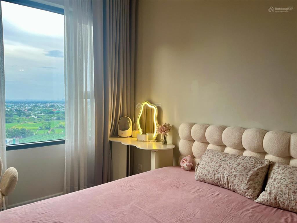 Cần bán căn hộ 2pn1wc view trực diện hồ bơi, 2,9 tỷ chưa bao gồm sổ   thư 0368 653 ***