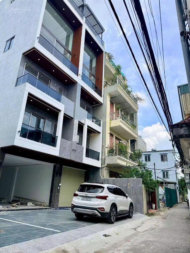 Bán nhà long biên 76m2 x 6 tầng, thang máy, đầy đủ nội thất về ở ngay, ô tô tránh nhau trước nhà